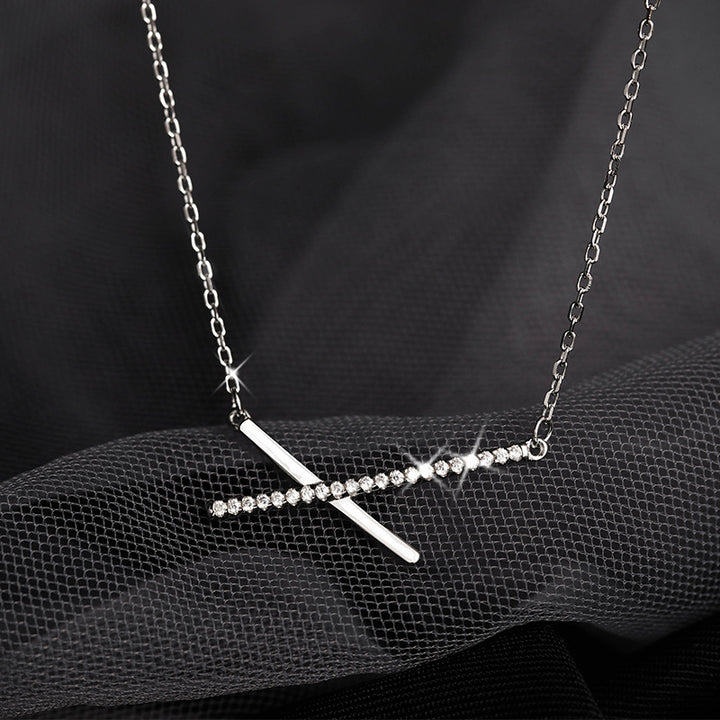 Simple style crossed X-shaped diamond necklace