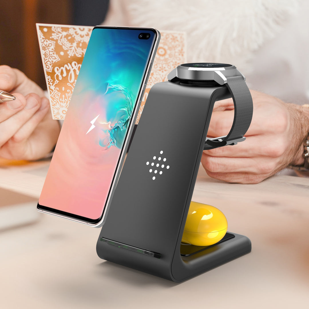 3 I 1 Fast Charging Station Wireless Charger Stand Wireless Quick Charge Dock för telefoninnehavare