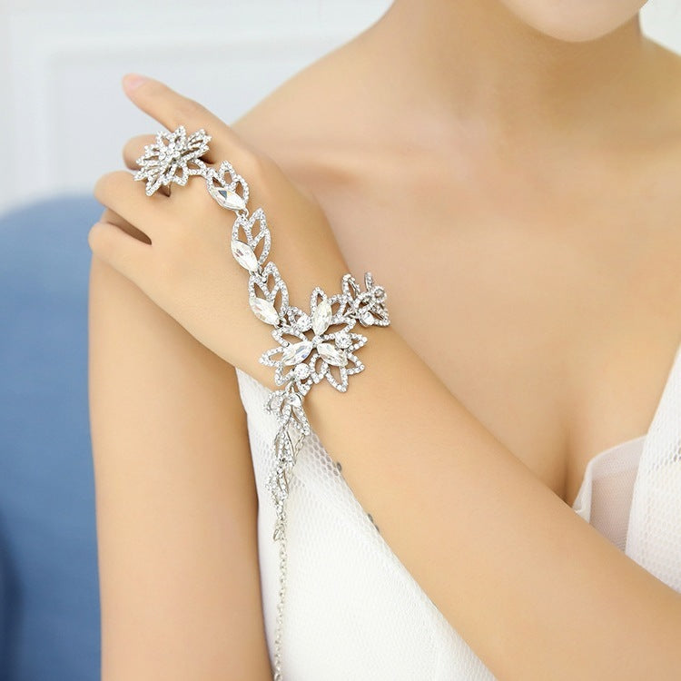 Biżuteria ślubna biżuterii ślubnej bransoletki