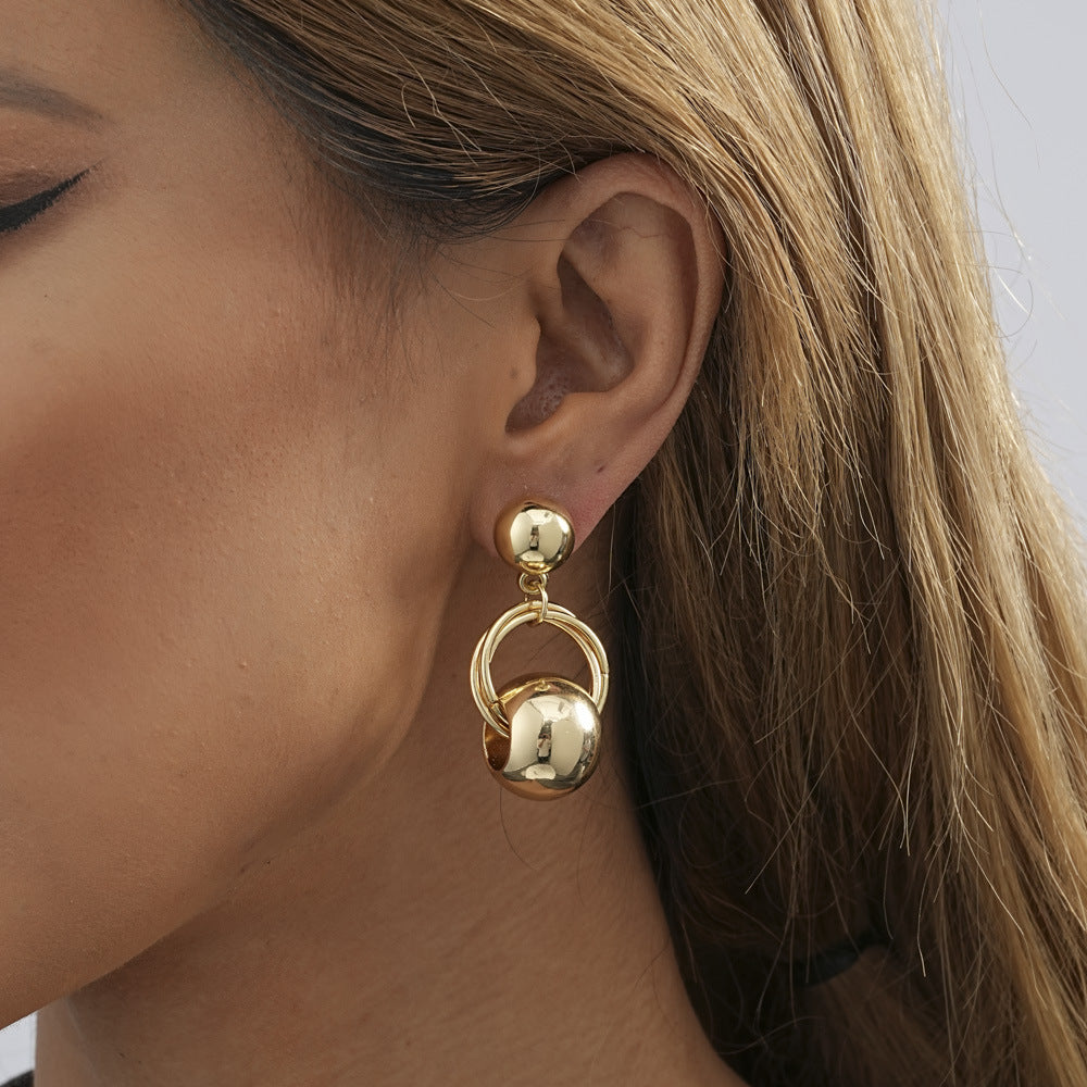 Mode populära gyllene genomborrade geometriska örhängen