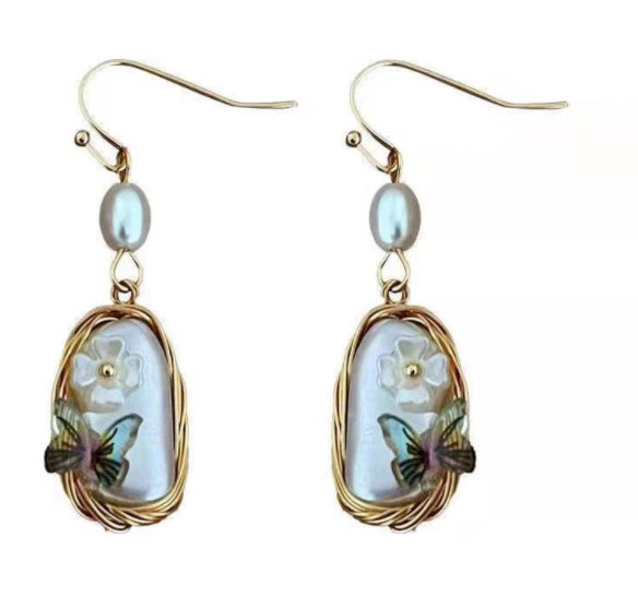 Chinese Retro Butterfly Flower Women's Baroque Pearl Earrings