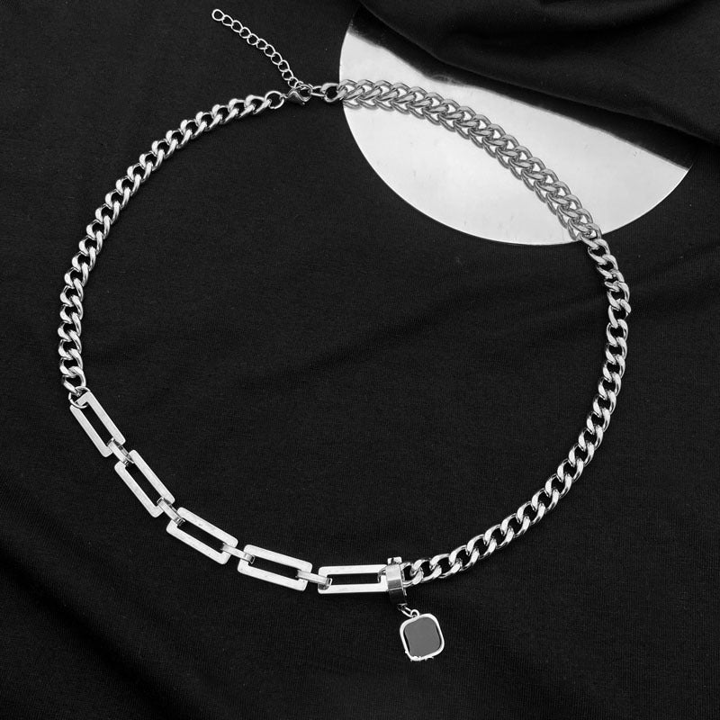 Simple Versatile Black Square Stud Necklace Women's Design Titanium Steel