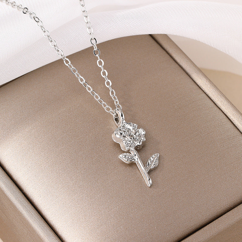 Fashion Alloy Flower Necklace For Minority Women