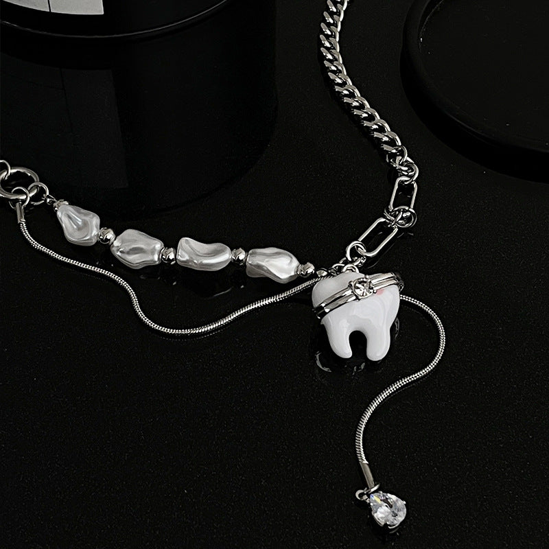 Sweet Cool Personality Teeth Stitching Pearl Necklace