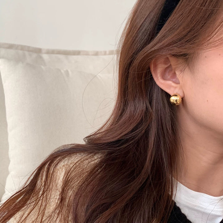 Golden Ball Stud Earrings Women's Design Sense