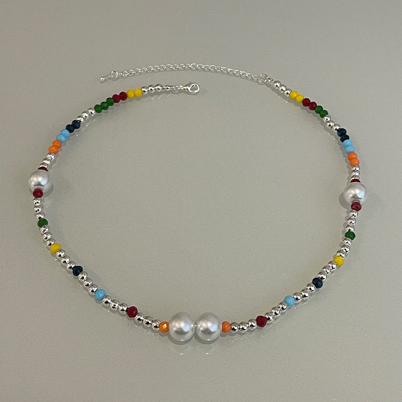 Collar de perlas de costura de cuentas coloridas