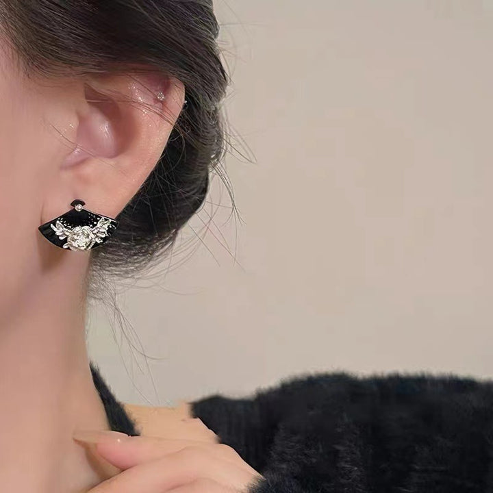 Fan-shaped Flower Stud Earrings For Women Retro Minority