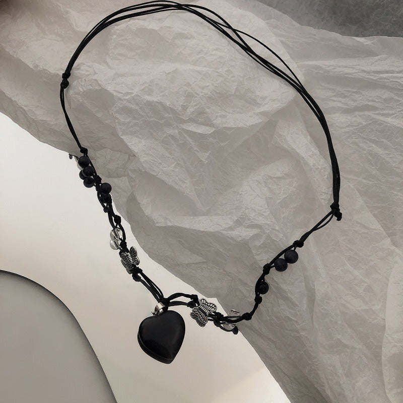 Simple Temperament Peach Heart Pendant Hand-woven Women's Necklace