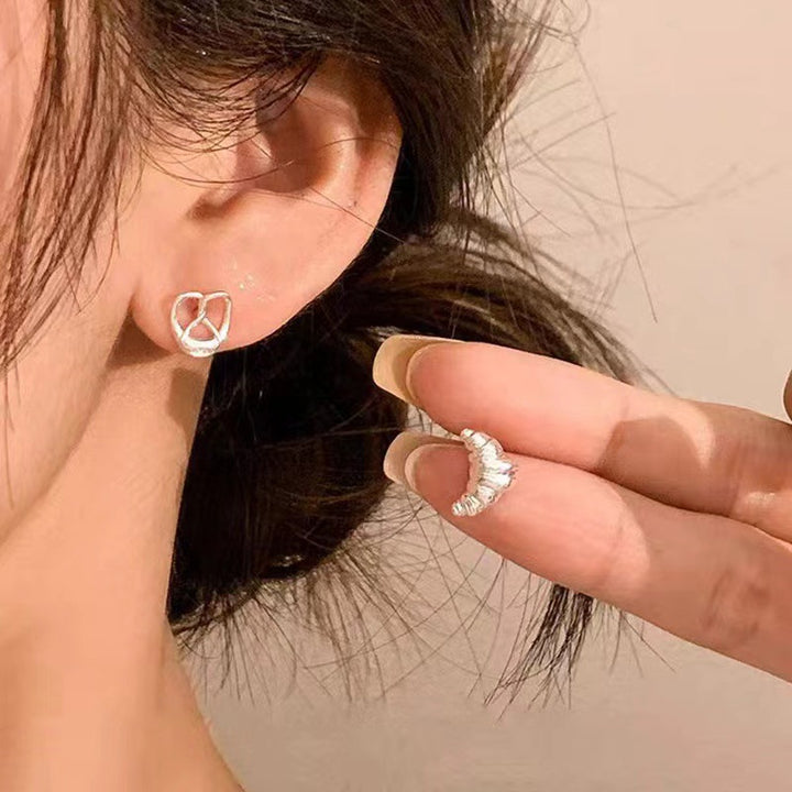 Design alkalisch water croissant ab stud oorbellen