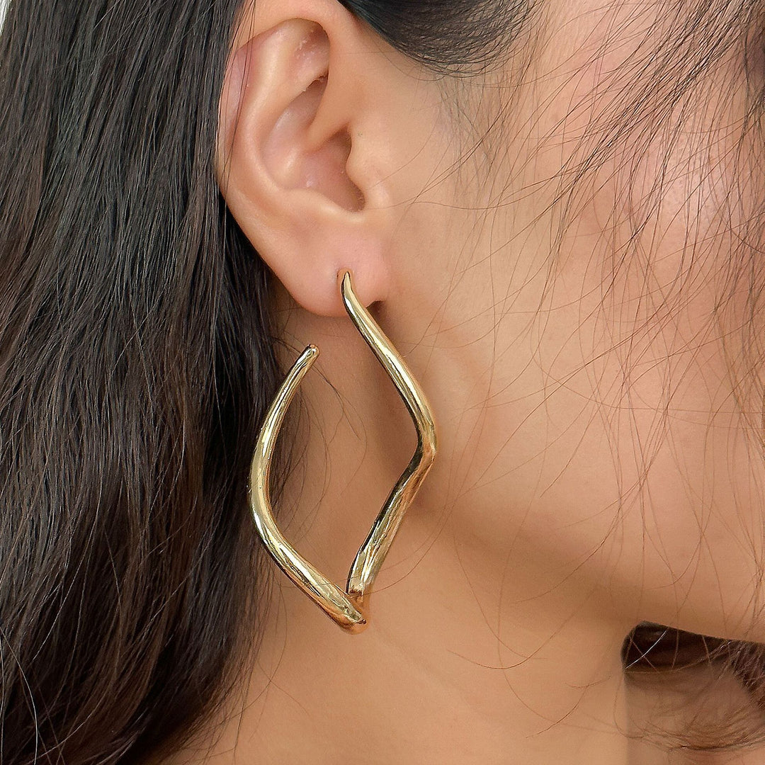 Women's Irregular Twisted Earrings