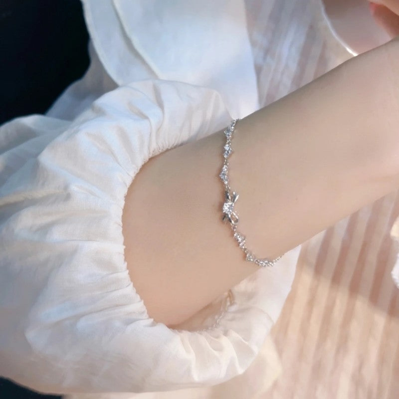 S925 Sterling sølvbuearmbånd for jenter lys luksuriøs minoritet utsøkt og høykvalitet