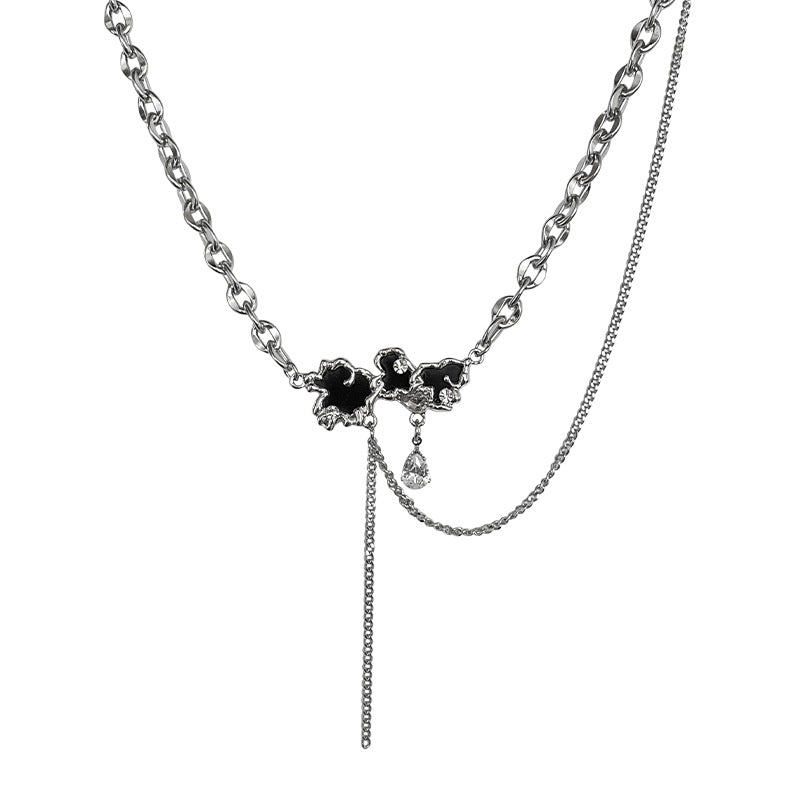 Дизайн специального интереса Черный благоприятный облачный подвесной ожерелье циркона