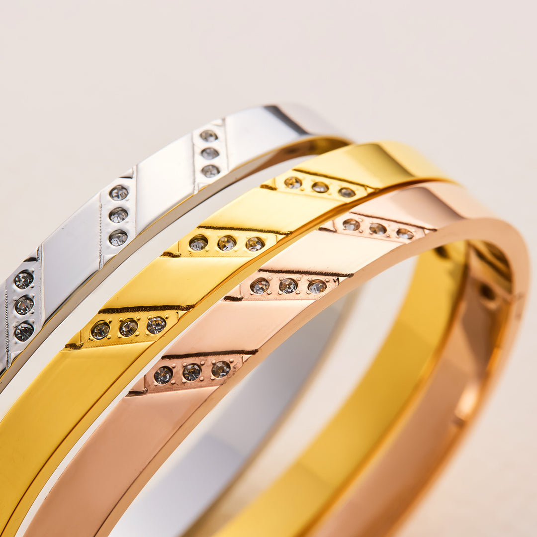 Titanium stalen armband vrouwelijke ronde diamant speciaal belang ontwerp
