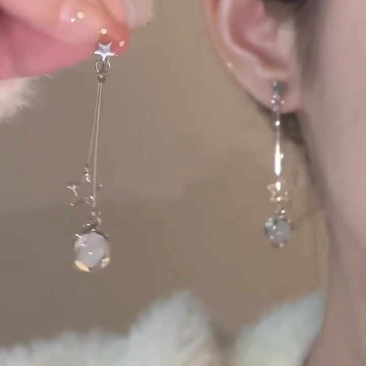 Clip d'oreille opale longue des femmes Simple