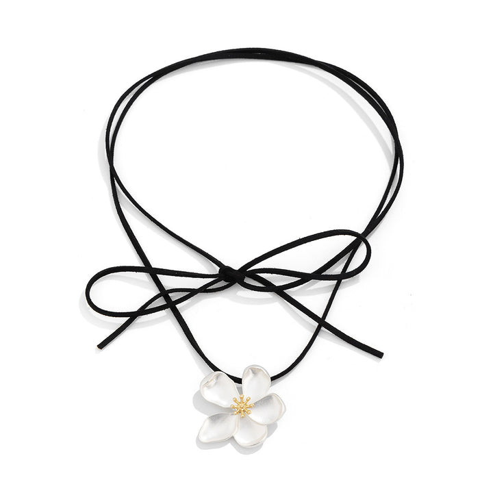Mode fem kronblad blomma blomma hänge slingrande halsband kvinnor