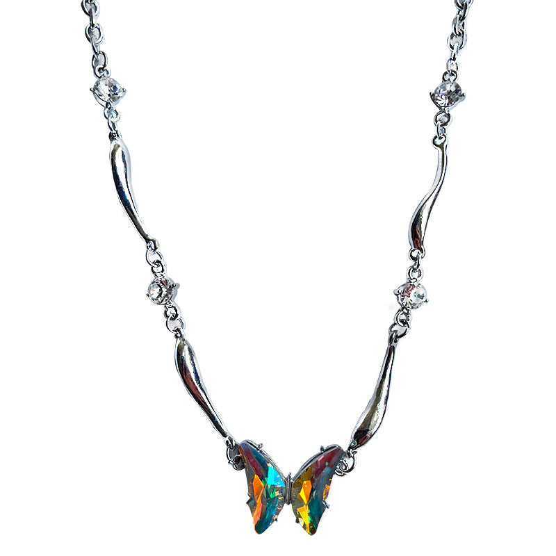 Farbenfrohe Diamond -Schmetterling unregelmäßige Halskette