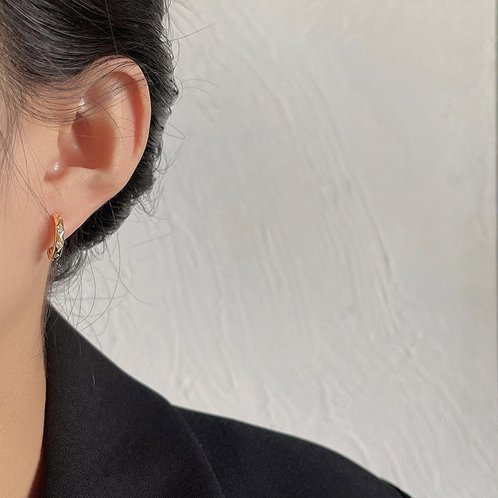 Fashion Micro incronado Circón Ear Clip de mujeres