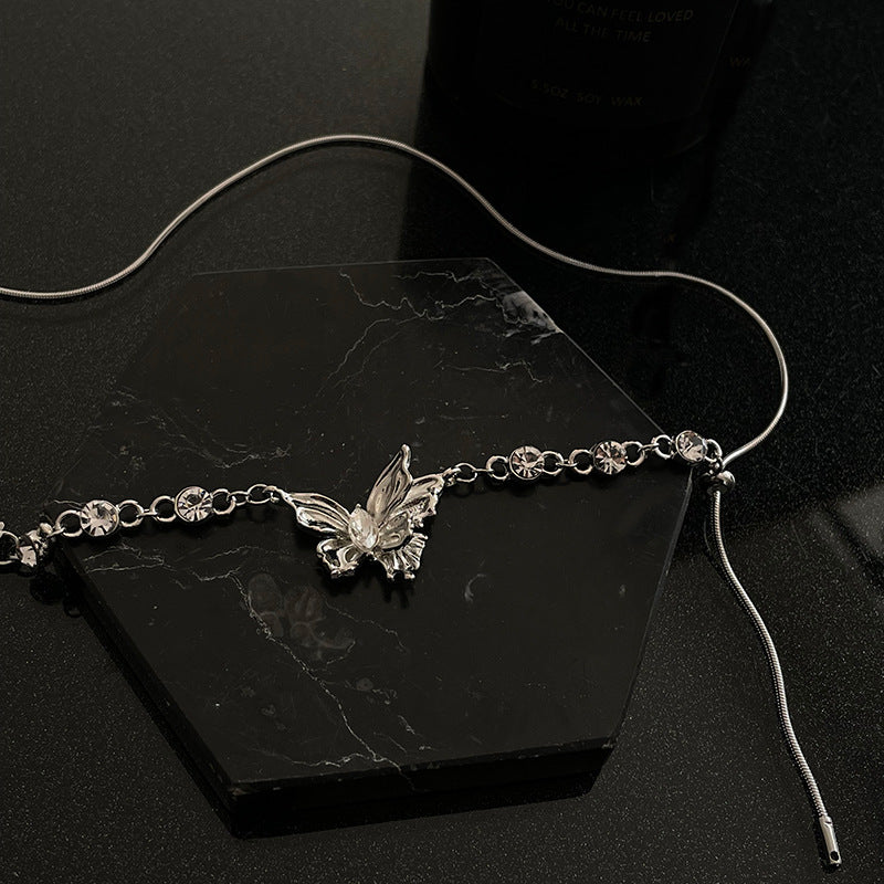 Fjäril Shiny Diamond Tassel Pull Necklace