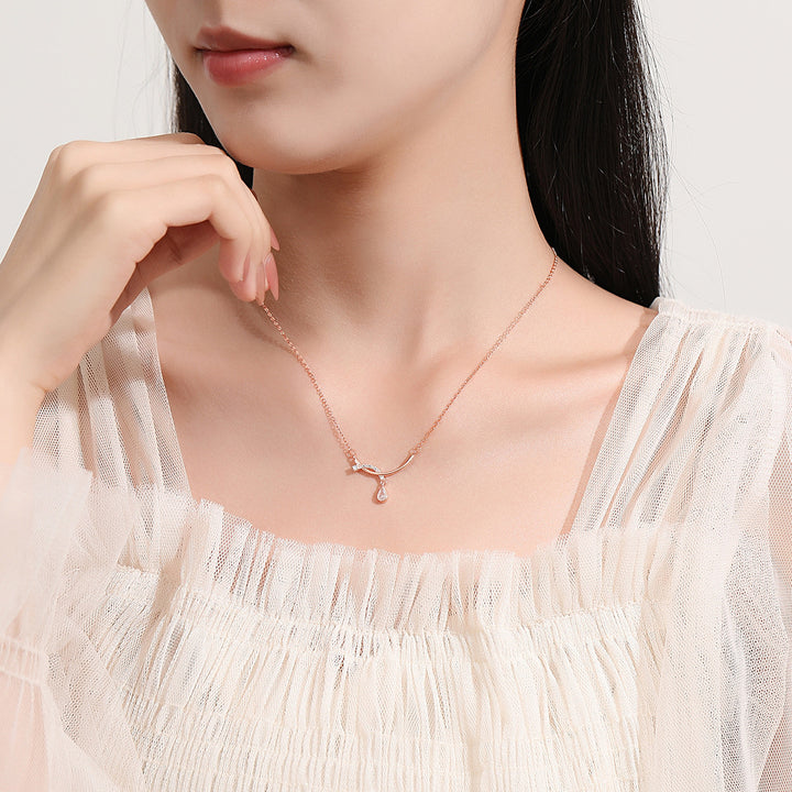 S925 Silver Drop Collar de estilo Corea Corea Corea Corea Cadena de clavícula Fresa Cadena de Internet Celebridad de rehinestona