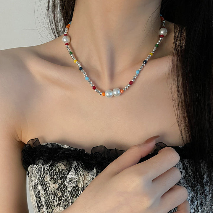 Collier de perle de couture perlé colorée