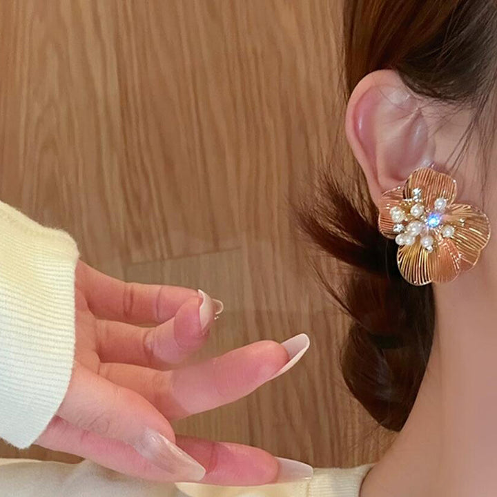 Flower Pearl Sweet Cool Zircon Stud Earrings