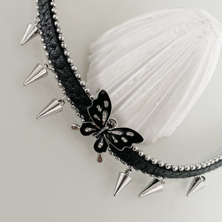Schwarzer Schmetterlingsnietkette Halskette