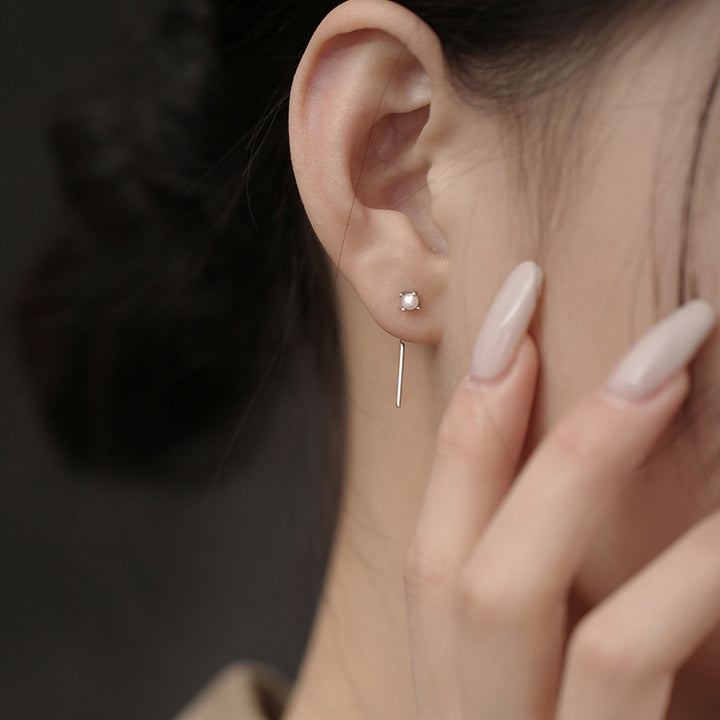 Pearl Female Stud Earrings Special-interest Design I Simple