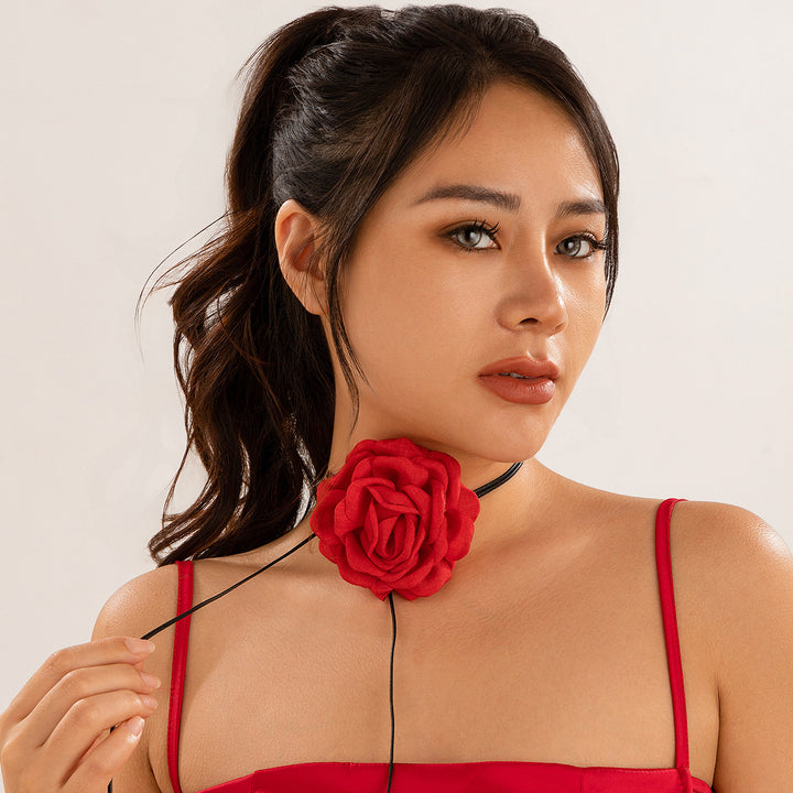 Red Rose Flower Leather Wax Line Necklace Pull