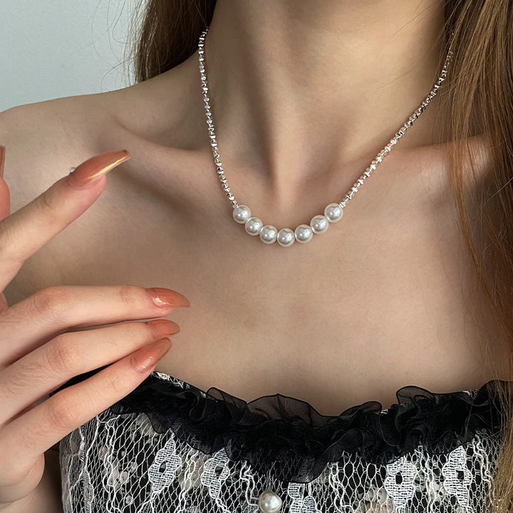 Kleine Stücke Silber Perlennähte Perlenkette