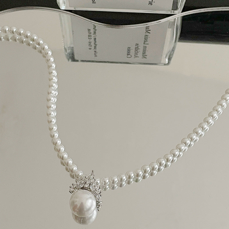 Temperamento in stile francese corona zircone a ciondolo collana perla
