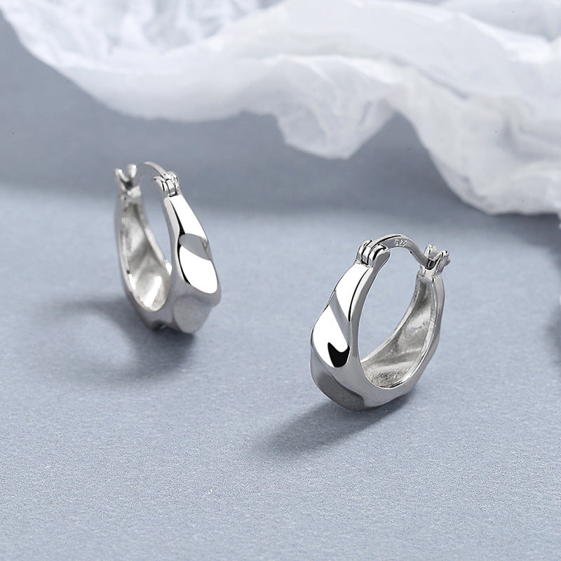 Women's Sterling Silver Mobius Strip Stud Earrings