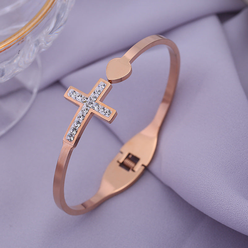 Dames Creative Double Layer Cross Diamond Loving Heart met openingsroestvrijstalen armband