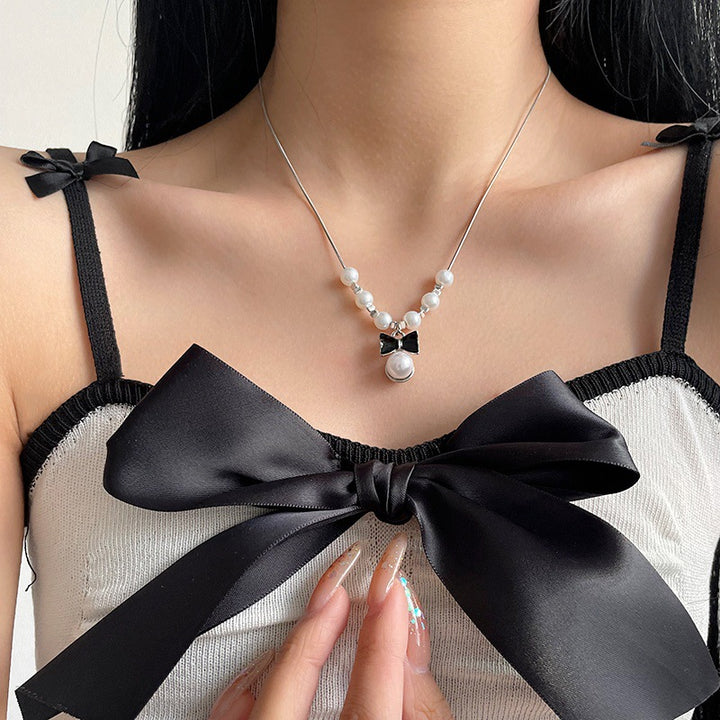 Women's Bow Stitching Pearl Necklace Special-interest Design