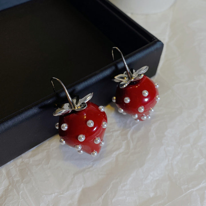 New Exaggerated Face Small Tea Series Red Strawberry Pearl Resin Earrings