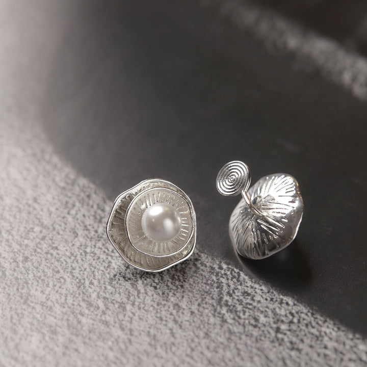 Проста перлена замръзнала сребърна ниша дизайнерски обеци