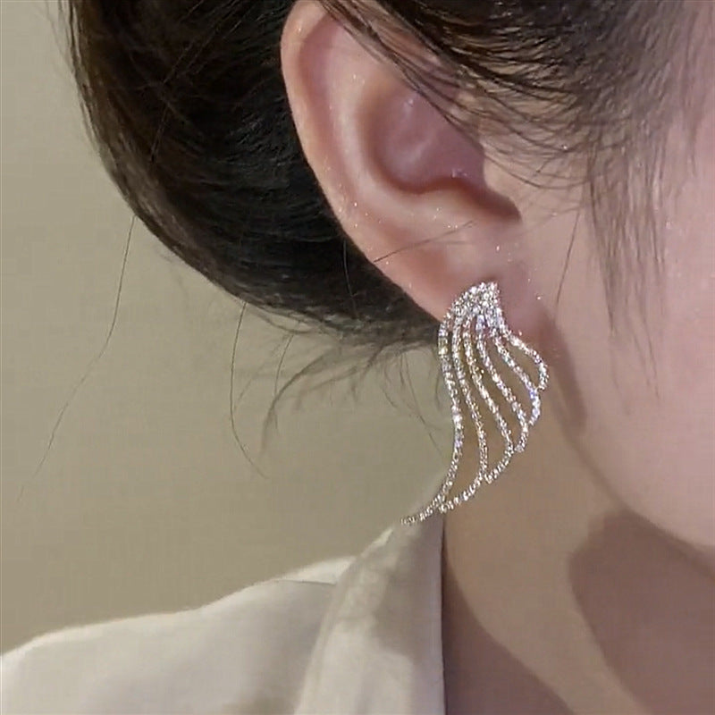 Luxury léger étincelant des boucles d'oreilles en strass complètes à la mode rétro à la mode