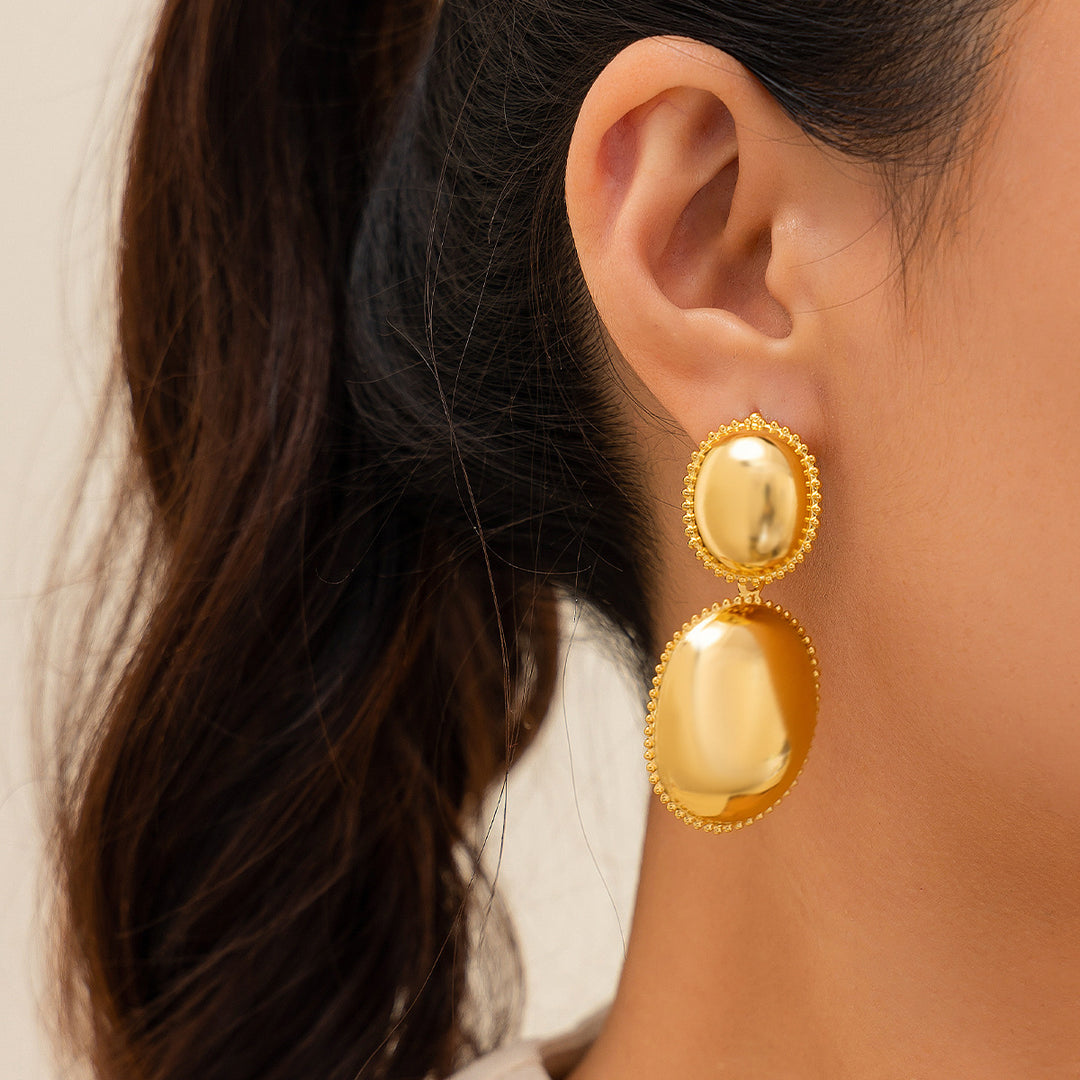 Design Glossy Water Drop Bean-shaped Stud Earrings Female