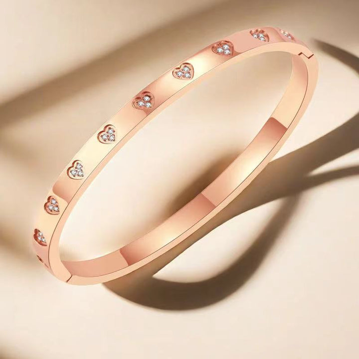 Romantic Heart Titanium Steel Bracelet Female Diamond