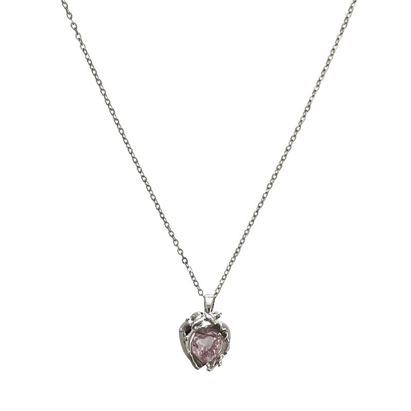 LOVE Collier de fraise pour les femmes du design d'intérêt spécial luxe léger