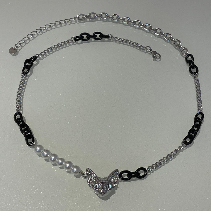 Black Chain Stitching Pearl Cat Necklace