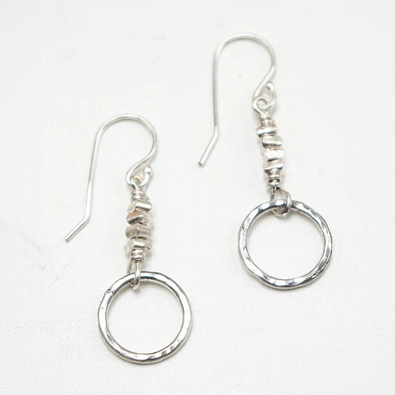 Boucles d'oreilles de pendentif en cercle rétro bohème