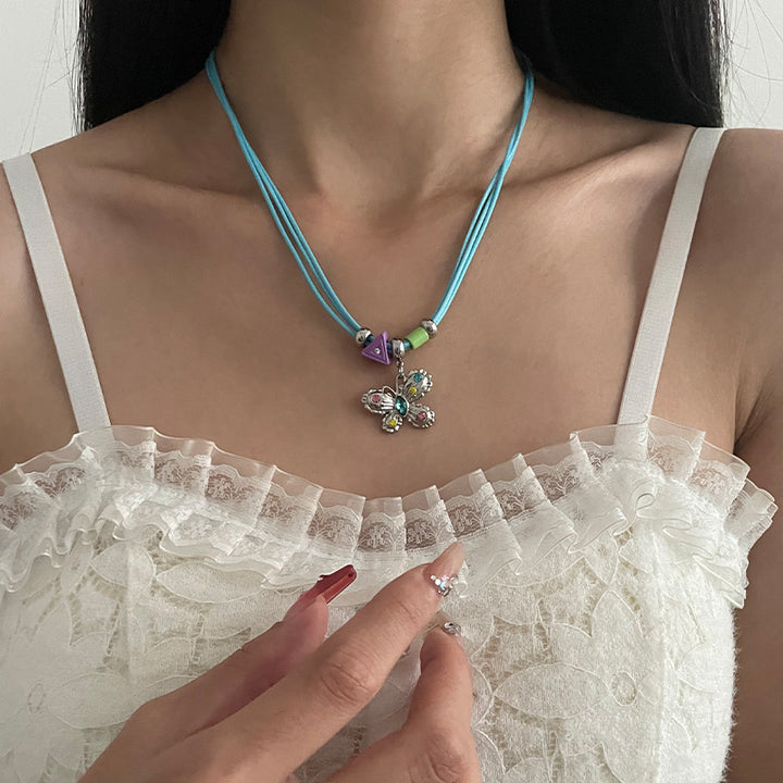 Süße kühle farbenfrohe Kristalle Schmetterling Halskette Frauen leichter Luxus -Ins Hip Hop