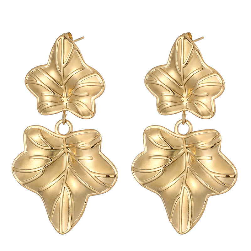 Retro Design Maple Leaf Design Studs Kobieta