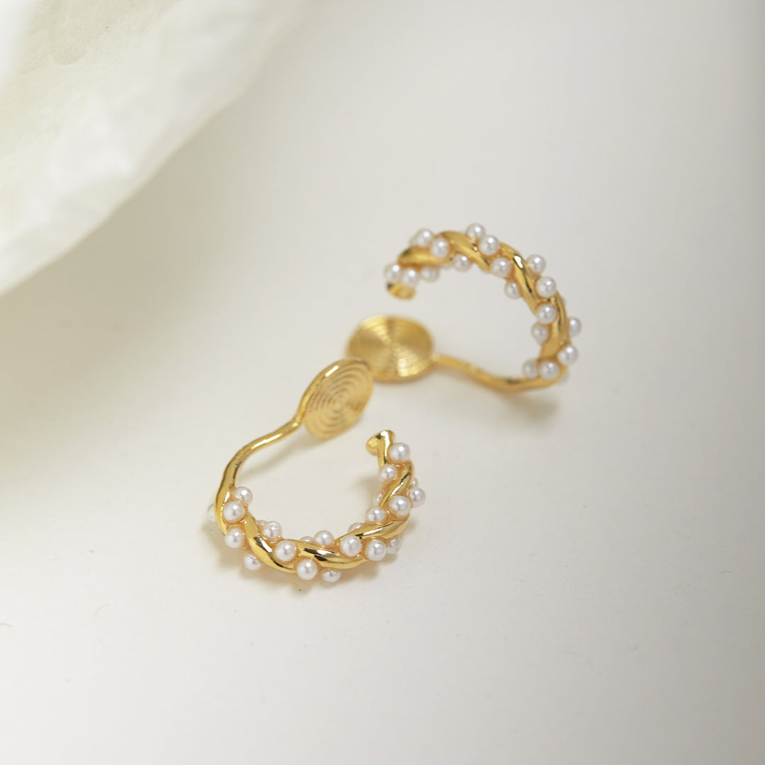Меко изглеждащ перлен пръстен за уши, интегрирана модарска бобина
