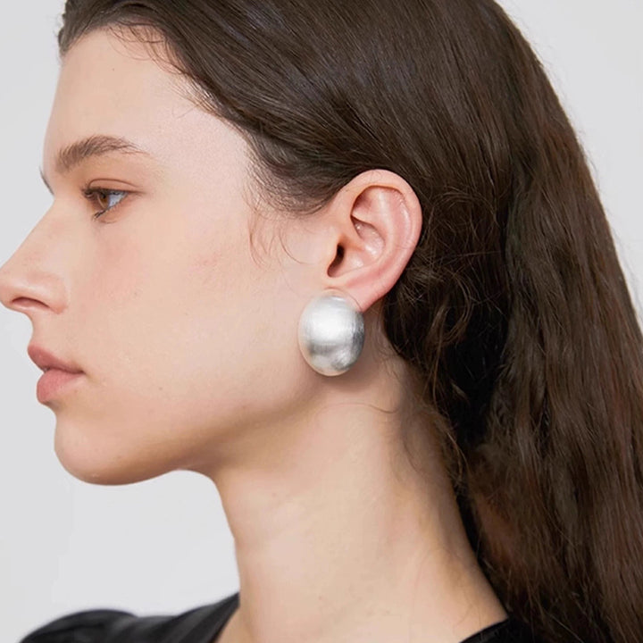 Moda azınlık tasarımı gümüş el yapımı fırçalanmış kulak saplamaları