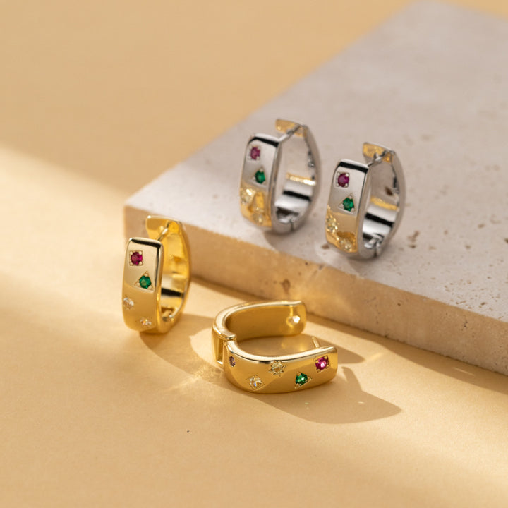 Pendientes de circón cuadrados personalizados de multicolor pendientes de anillo de combate sencillo