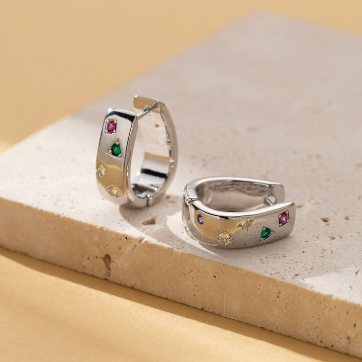 Pendientes de circón cuadrados personalizados de multicolor pendientes de anillo de combate sencillo