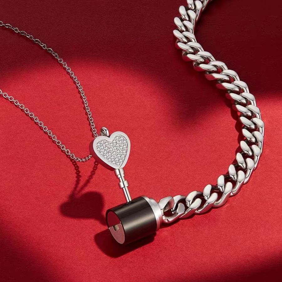 One Lock Love Little Lock Bracelet para colar de casal