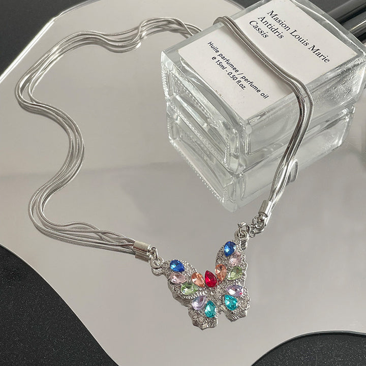 Farbenfrohe Diamond Butterfly Multi-Layer-Halskette Spezialinteresse Design