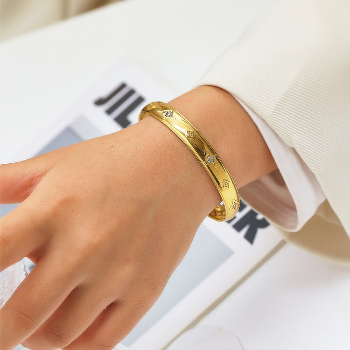 Stainless Steel Bracelet 18K Gold Plating C- Shaped Gold